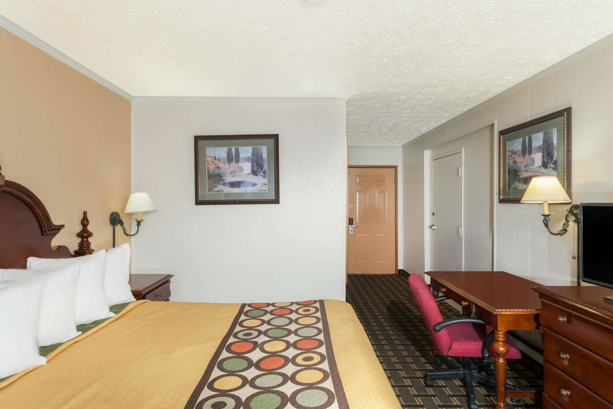 Quality Inn Mishawaka Near Notre Dame Zewnętrze zdjęcie