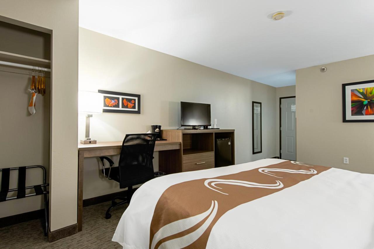 Quality Inn Mishawaka Near Notre Dame Zewnętrze zdjęcie