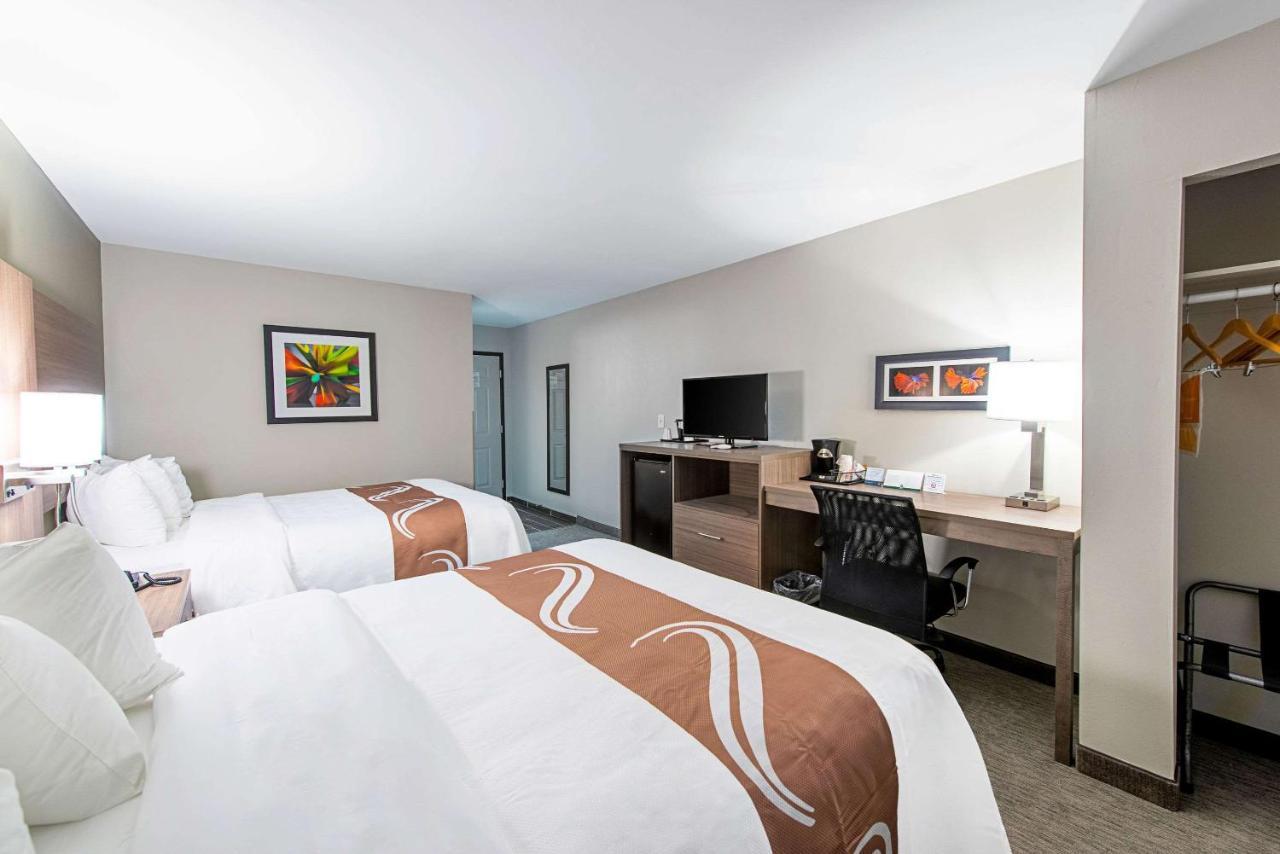 Quality Inn Mishawaka Near Notre Dame Zewnętrze zdjęcie